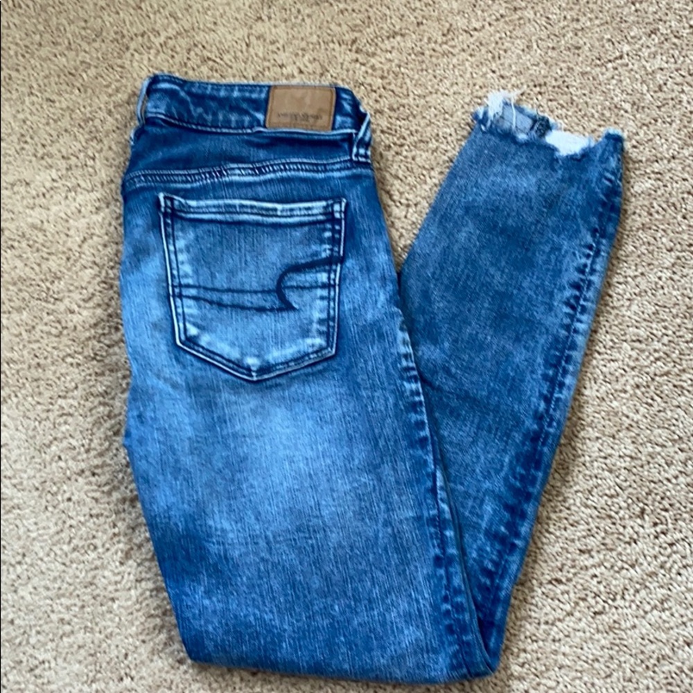 American eagle ankle jeans size 2